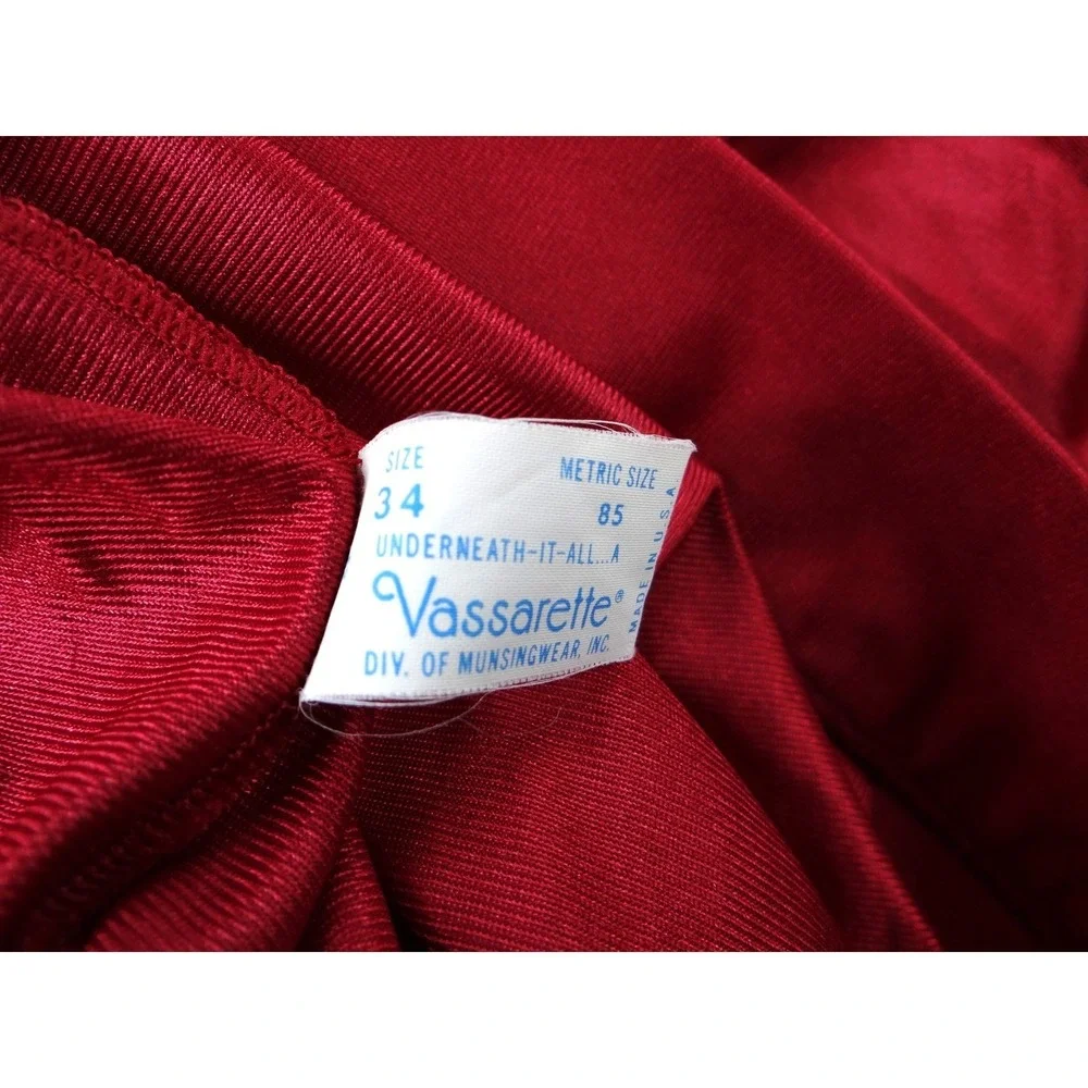 vassarette vintage red